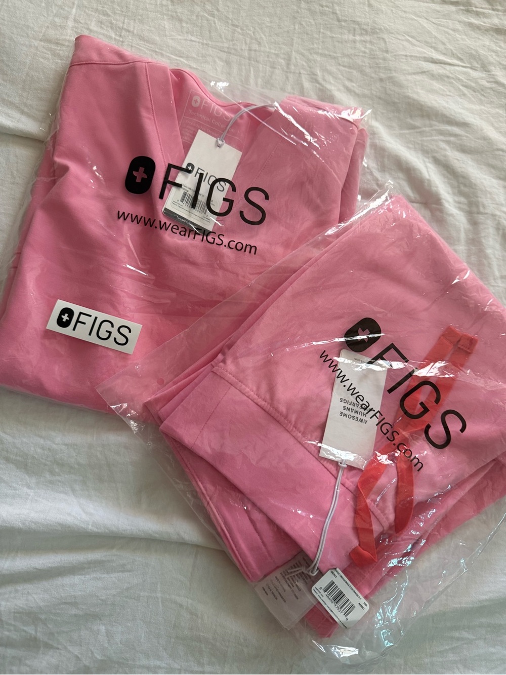 FIGS Sunrise Pink Set